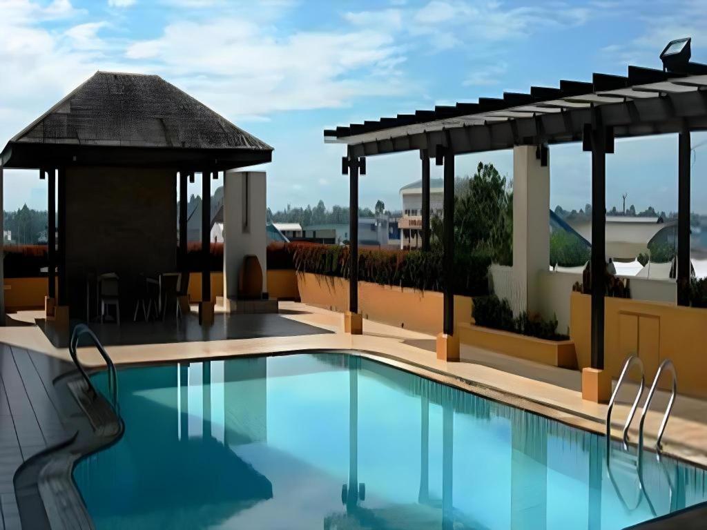 Tanahmas The Sibu Hotel Eksteriør billede