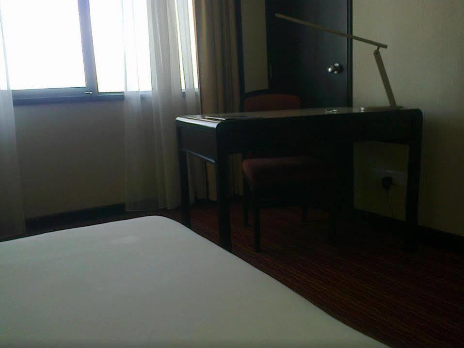 Tanahmas The Sibu Hotel Eksteriør billede